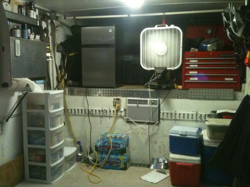 Name: Willieinterior2.jpg
Views: 250
Size: 143.5 KB